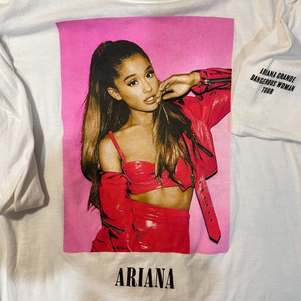 ARIANA GRANDE DWT DANGEROUS WOMAN TOUR MERCH